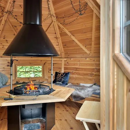 Finest Retreats - Spinney Corner How