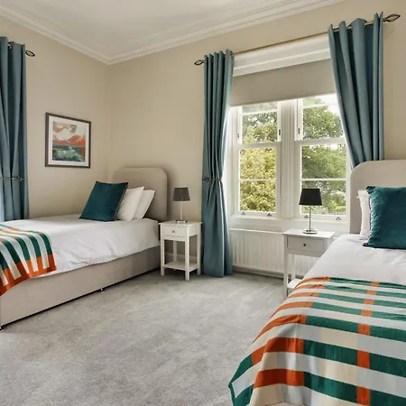 Finest Retreats - Spinney Corner